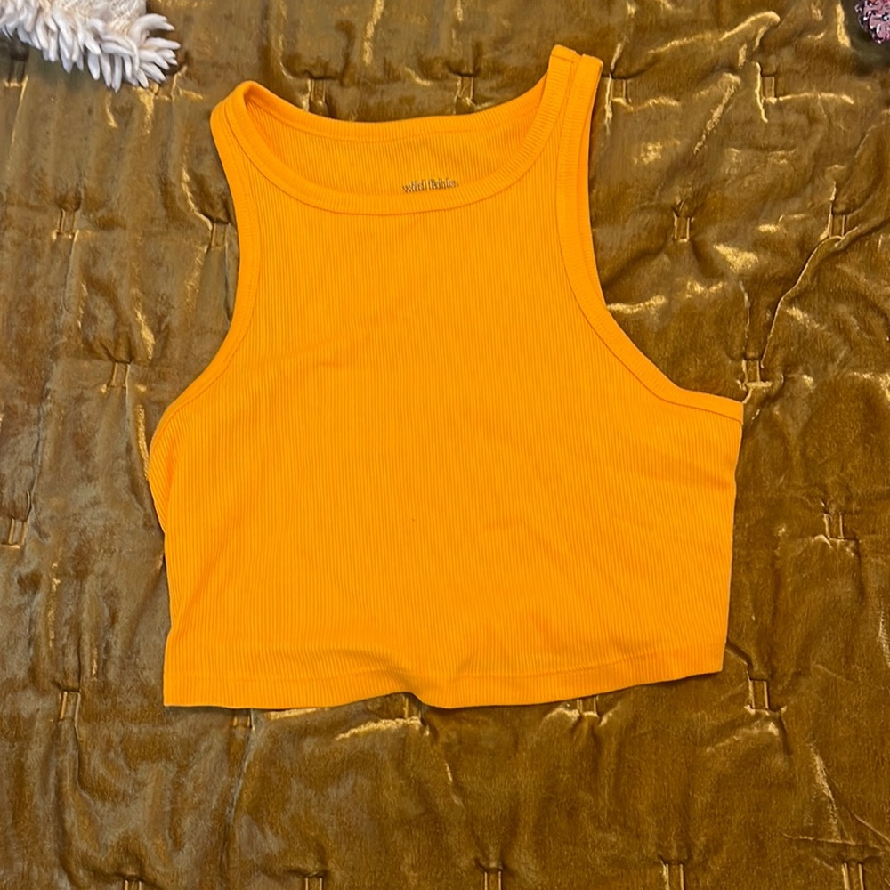 Super cute orange crop!